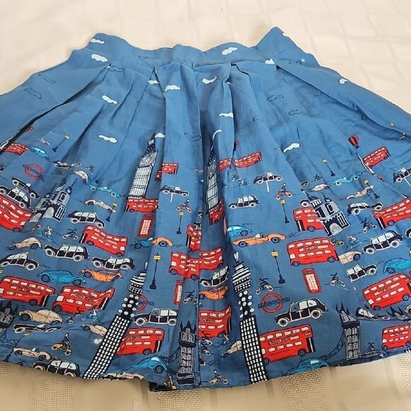 Novelty Blue Pleated Skater Skirt with British Cityscape Print - Picture 16 of 16